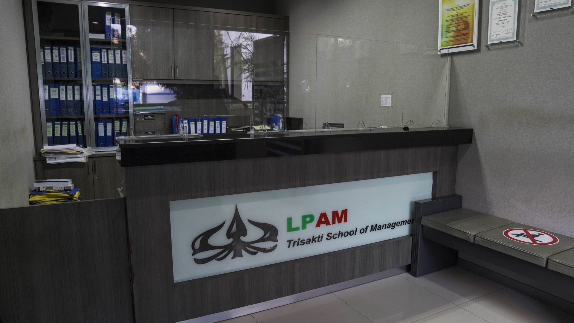 Ruang Lembaga Pengembangan Akuntansi & Manajemen